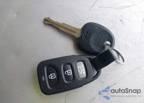 2019 Hyundai Elantra Sel z USA, uszkodzony, nr VIN KMHD84LF3KU855106